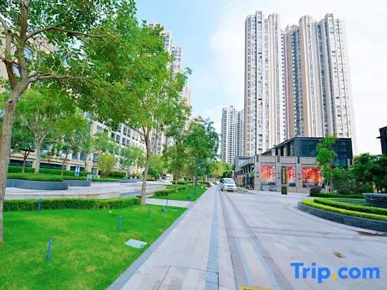 WF Apartment (Guangzhou Yongqing Fang Ruyifang Subway Station Branch)