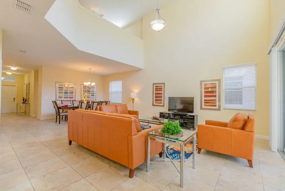 Paradise Palm 5 Bedroom Home
