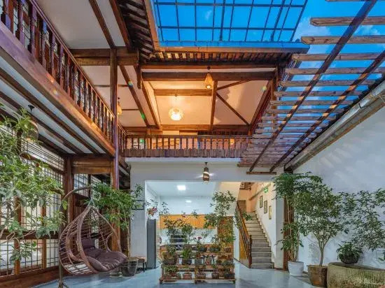 Sparkling Homestay Inn