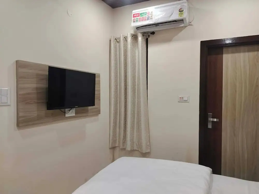 Hotel Excel Homestay