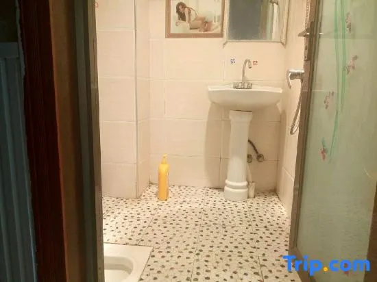 Anju Town Wangchao Business Hotel