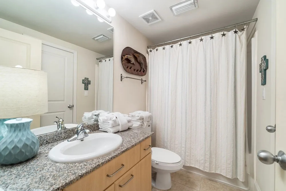 Three Bedroom With Bay Views Unit - Crb1105