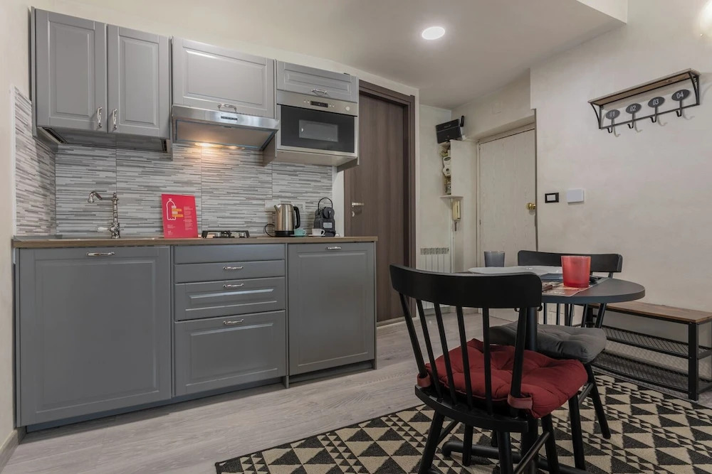 Cozy Studio in the City Center by Wonderful Italy