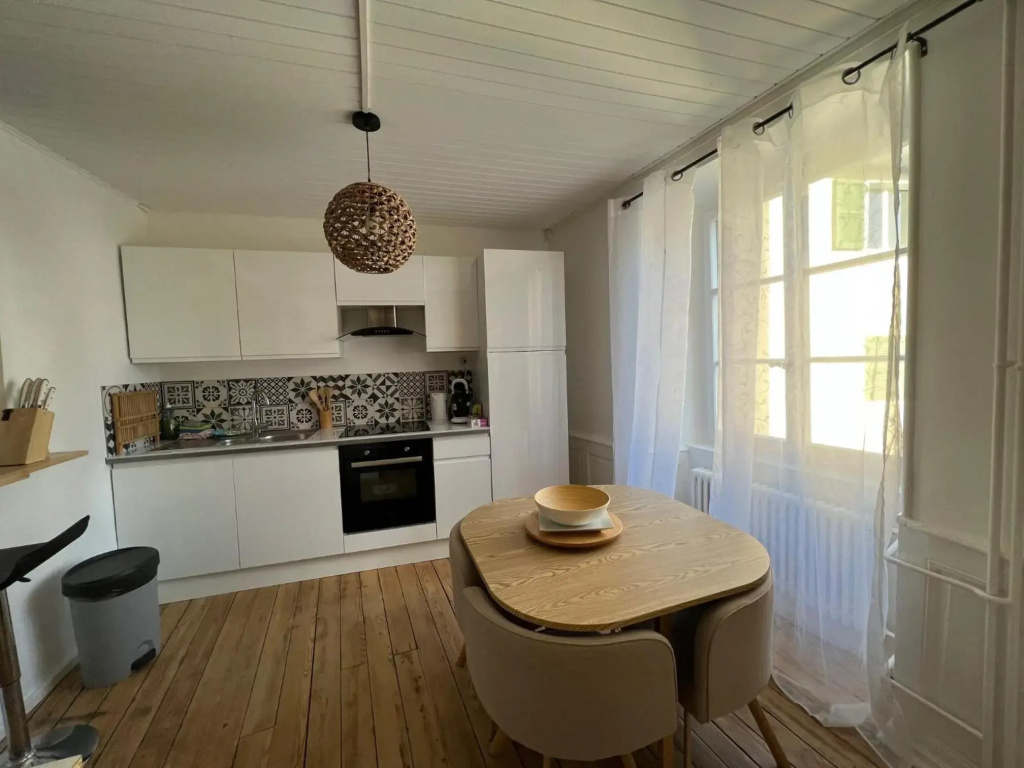 Elégant appartement au pied du château en plein centre ville