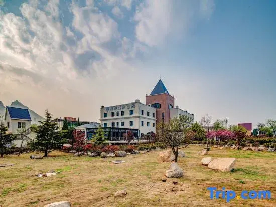 Sijimeijing Hotel (Laoshan Scenic Area Yangkou Beach)