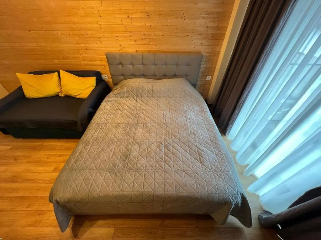RedHubCo New Gudauri Loft 1, Redco 507