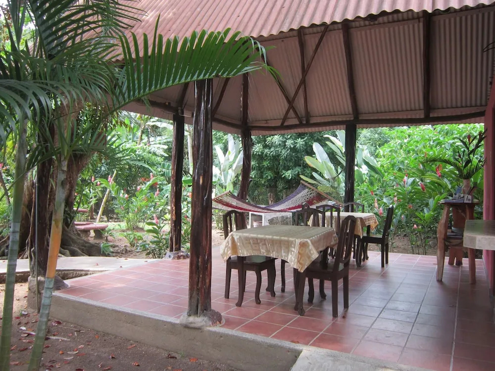 Hotel El Paraiso Escondido - Costa Rica