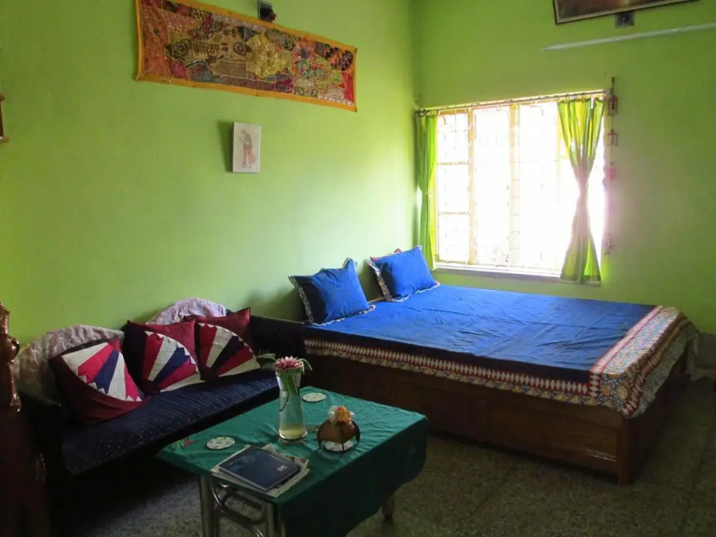 Pubali Homestay Shantiniketan