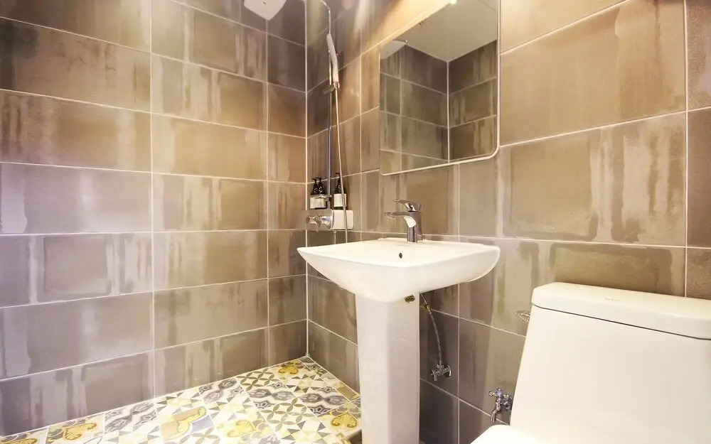 Yeosu 1st Avenue Hotel