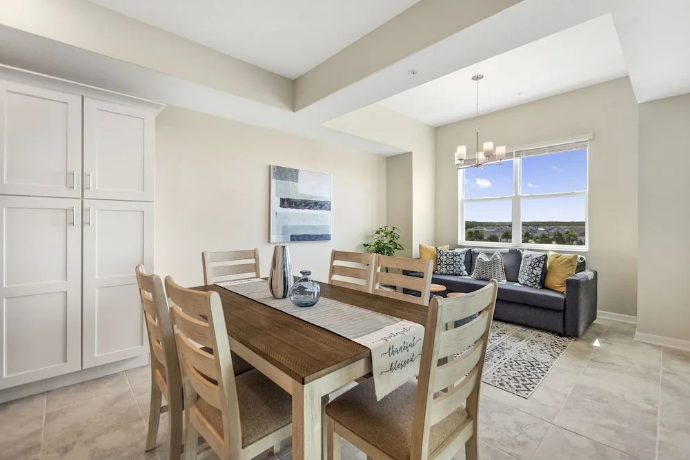 Cafe Lilly - Storey Lake By Shine Villas! #714 2 Bedroom Condo