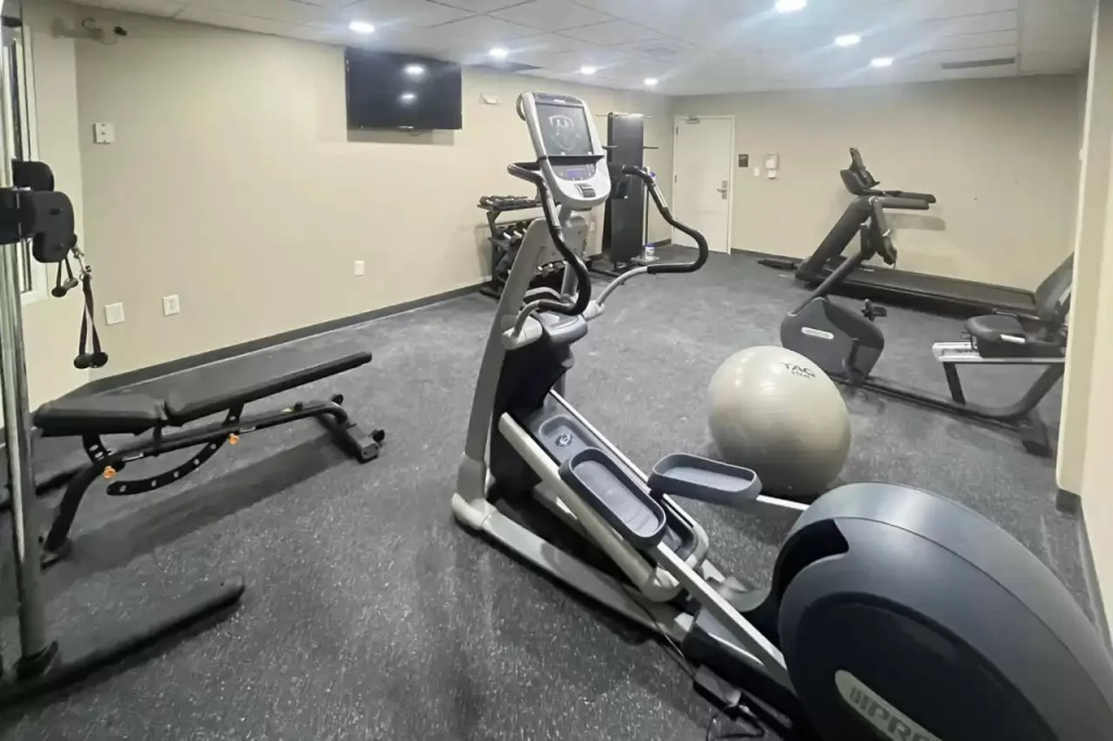 Sleep Inn & Suites Newport News City Center Area