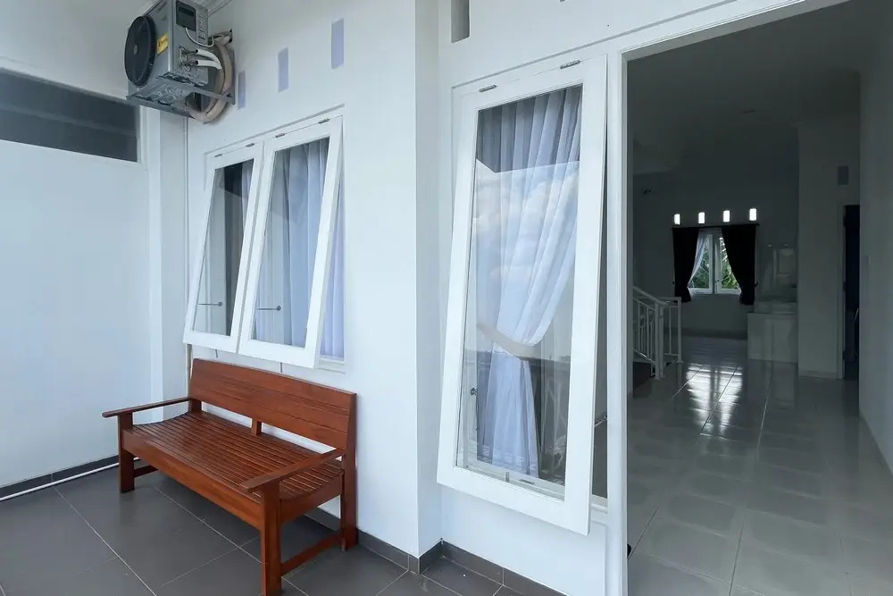 RedDoorz at Griya Martha Sumber Solo