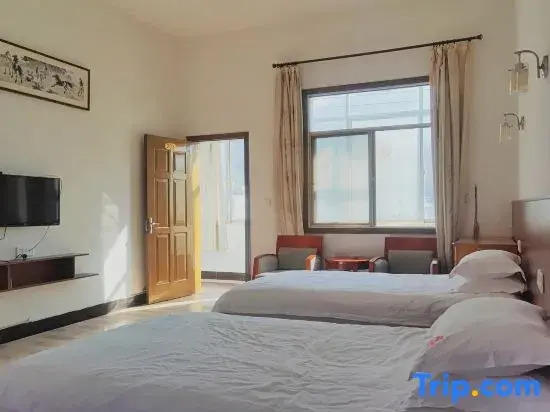 Jixi Longxushan Farmhouse
