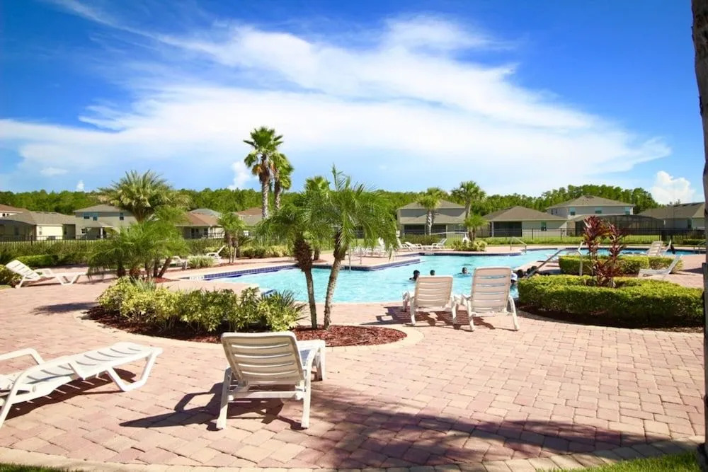 Crystal Cove 4712