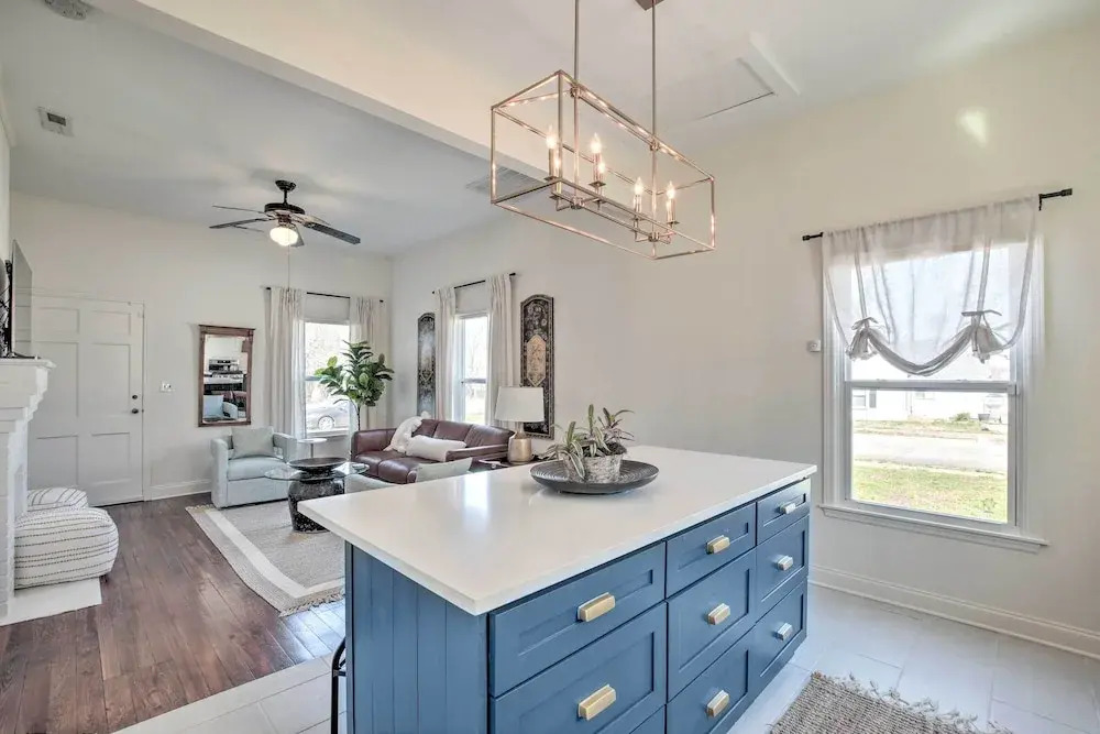Cozy Home in Historic Area ~ 2 Mi to Main St!