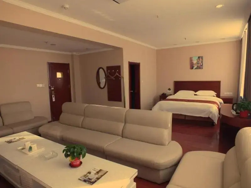 GrreenTree Inn HeBei ZhangJiaKou KangBao County HuiNong Whole-sale Vegetable Market Shell Hotel