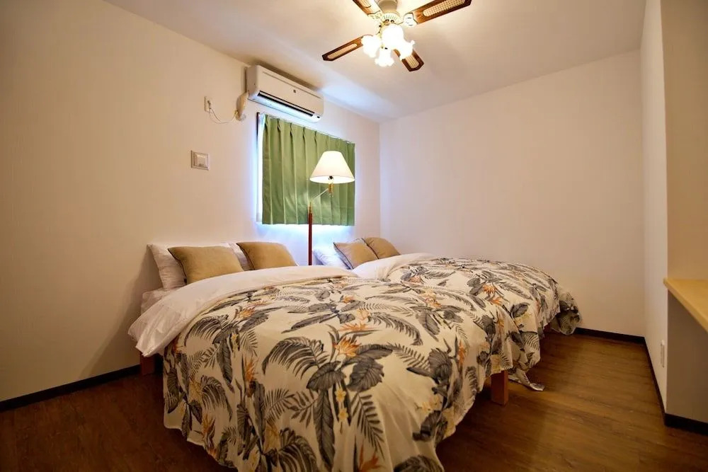 Kurarisu II Room D