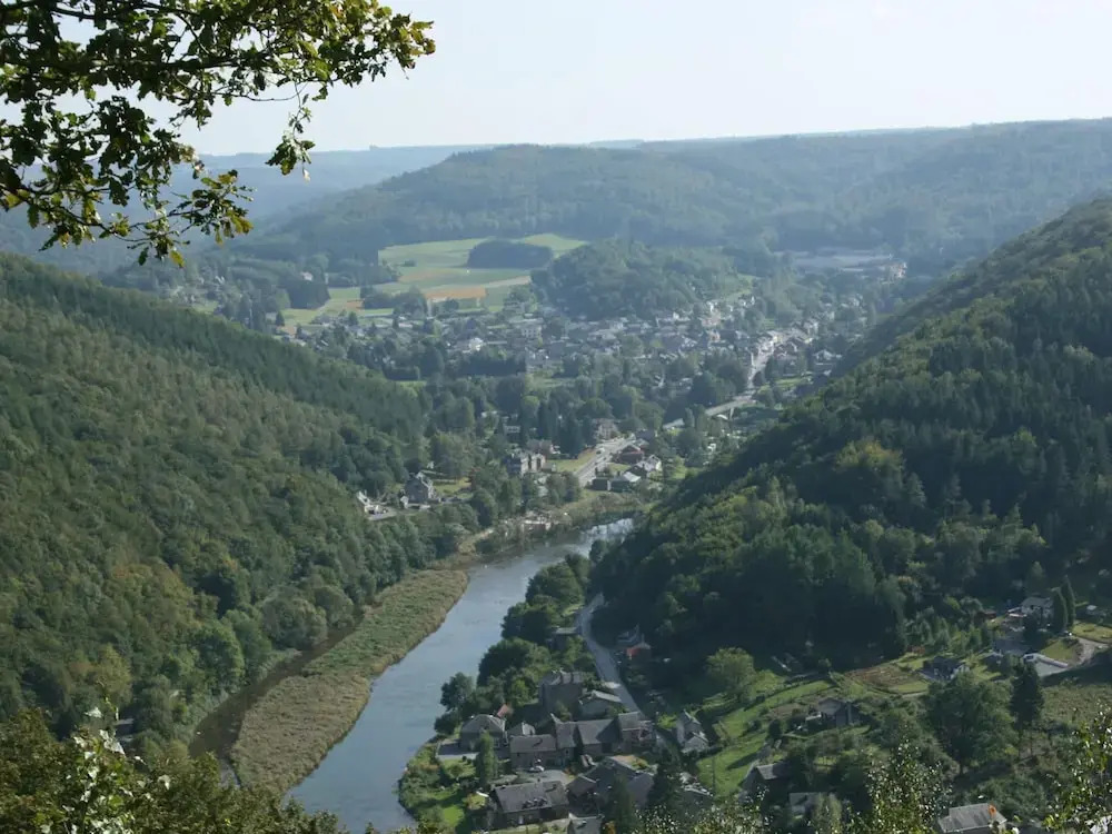 Family Apartment Bouillon and Semois River