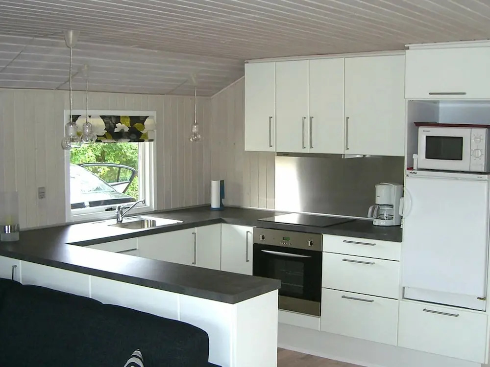 Charming Holiday Home in Rødby Near Sea