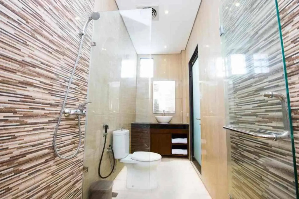 Urbanview Hotel WG Jimbaran Bali