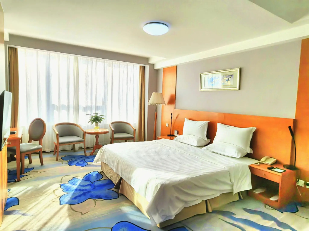 Dalian Bolt Hotel