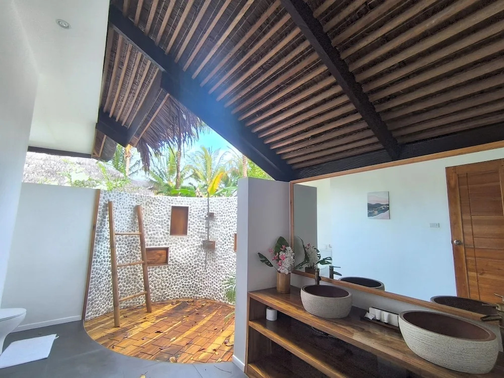 U Story Resort