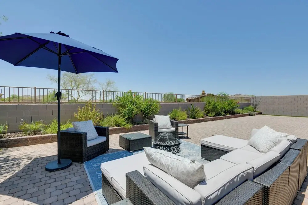 9 Mi to Goodyear Ballpark: Estrella Home w/ Patio
