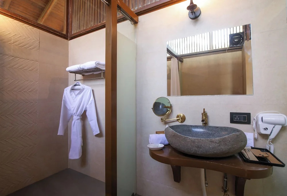 Toyam by Orchid Hotels