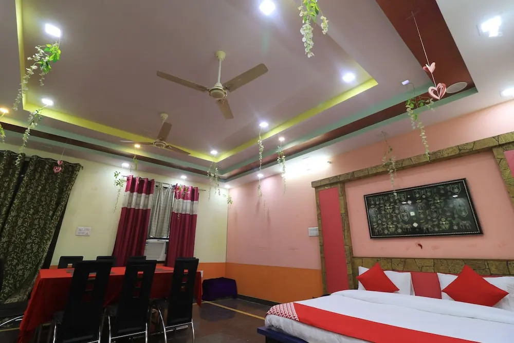 OYO 24596 Hotel Hill View