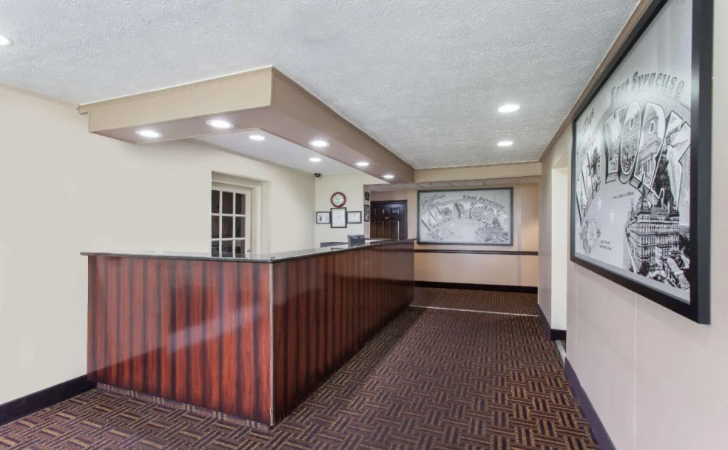 Syracuse Inn