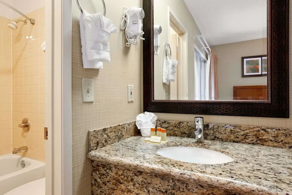Days Inn San Diego Near Sea World