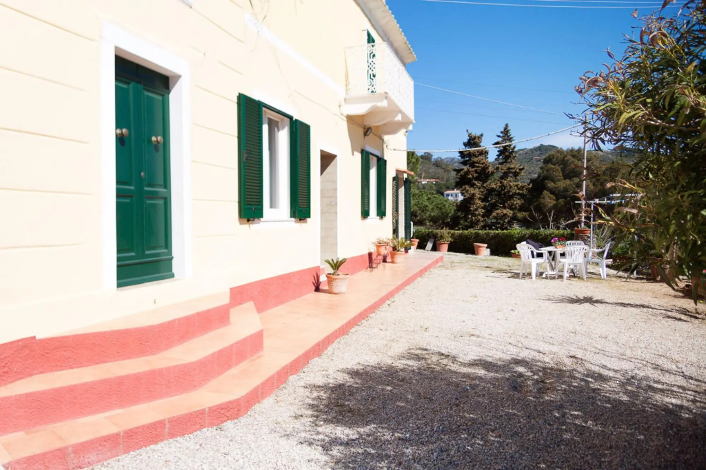 Nice Two-room Lido Mare 2/4 Beds 300 Mt far the Beach of Capoliveri-BILOCALE LIDO MARE