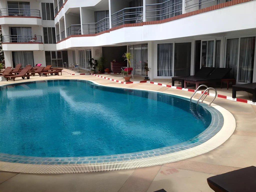 Sandy Spring Hotel