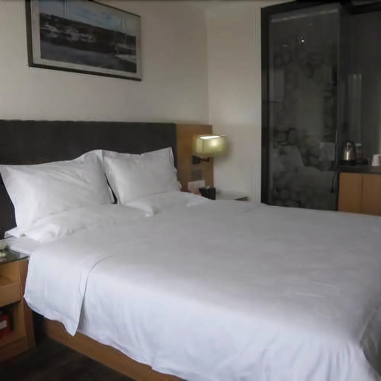 Yeste Hotel