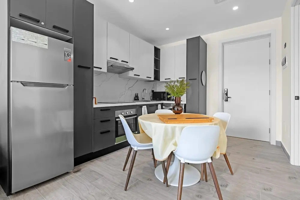 NOK Elegant 1BR at The Towers by Vistacana