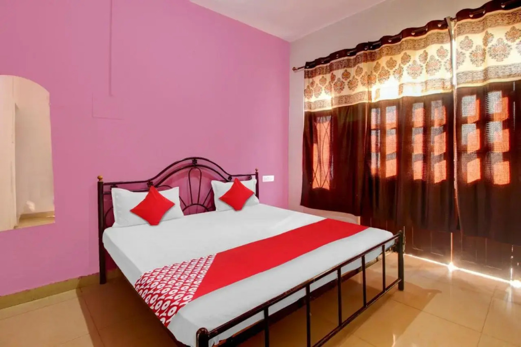 OYO Flagship 80693 New Galaxy Guest House