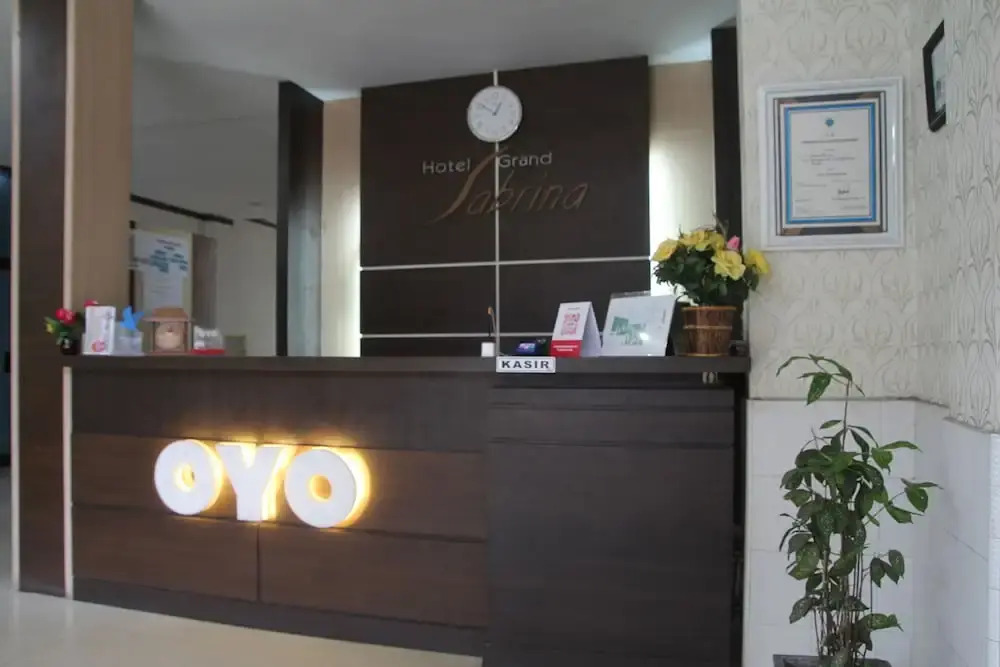 OYO 2104 Hotel Grand Sabrina