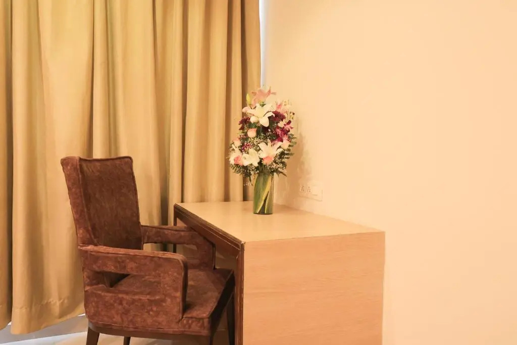ECKO Lite MARS Hotel - 4 minute away from Golden Temple