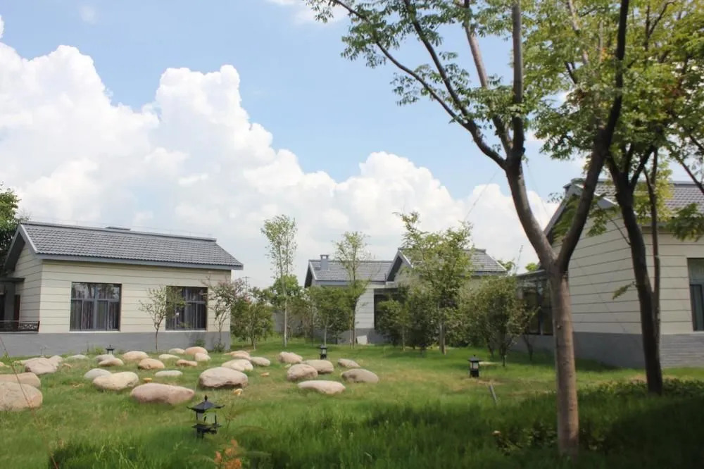 Suzhou Yishe Hotspring Hotel