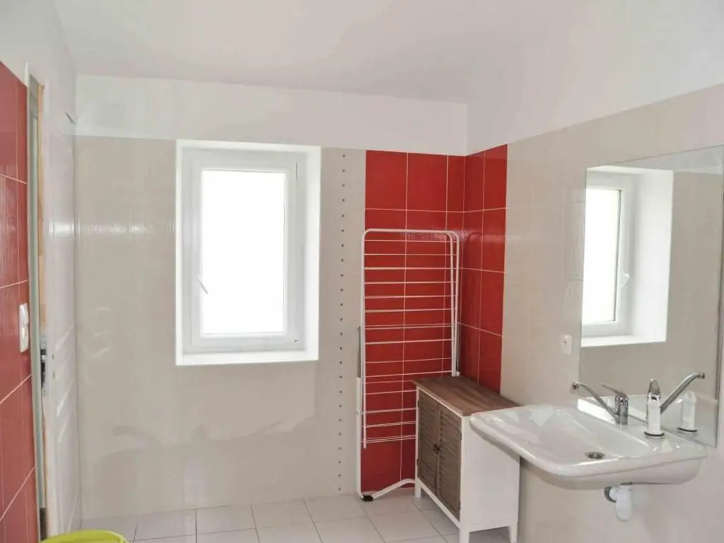 Gîte rénové avec spa, piscine chauffée, WiFi et accès handicapés au cœur du Marais Breton - FR-1-426-321