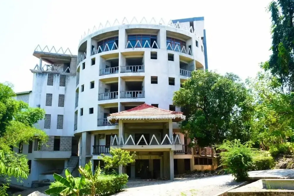 LifeLights Hotel