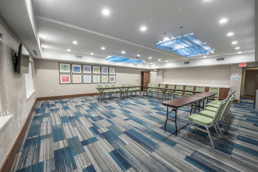 Holiday Inn Express & Suites - Houston Westchase - Westheimer by IHG