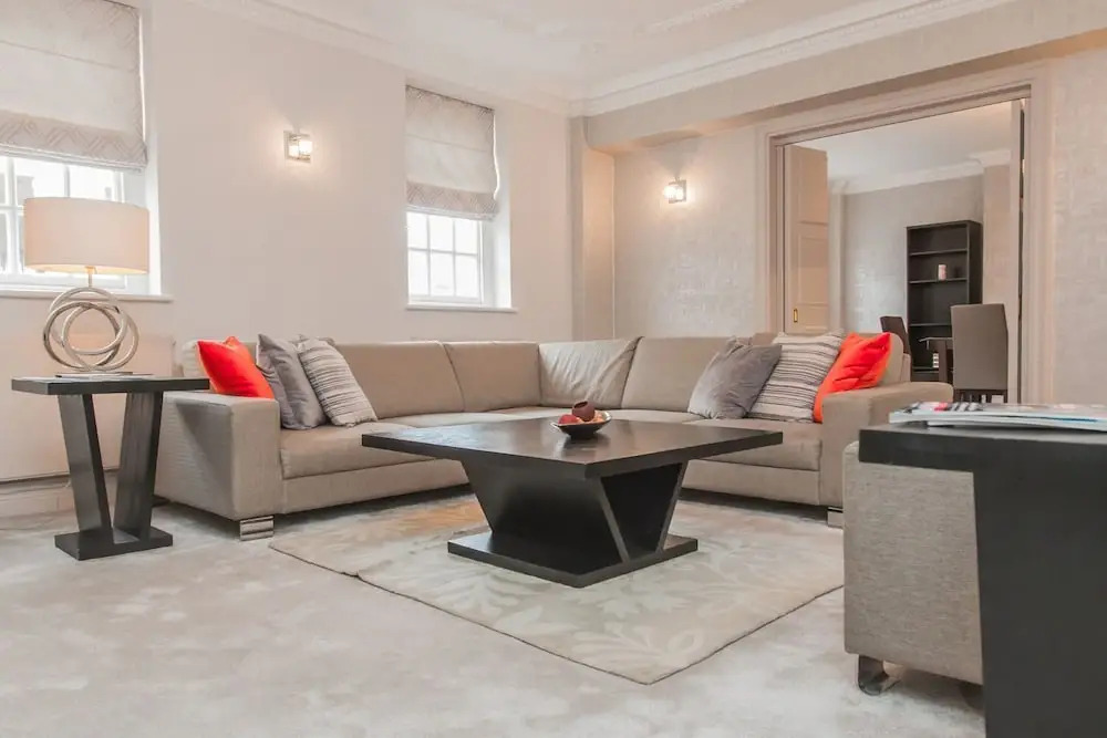 Audley Street Apartment