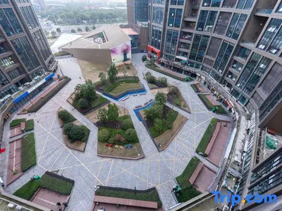 Qinglan Audio-visual Apartment (Ningbo International Convention Center Yangfan Plaza)