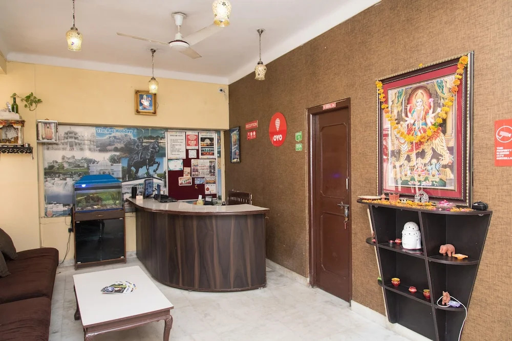 OYO 14118 Hotel Kalika Palace
