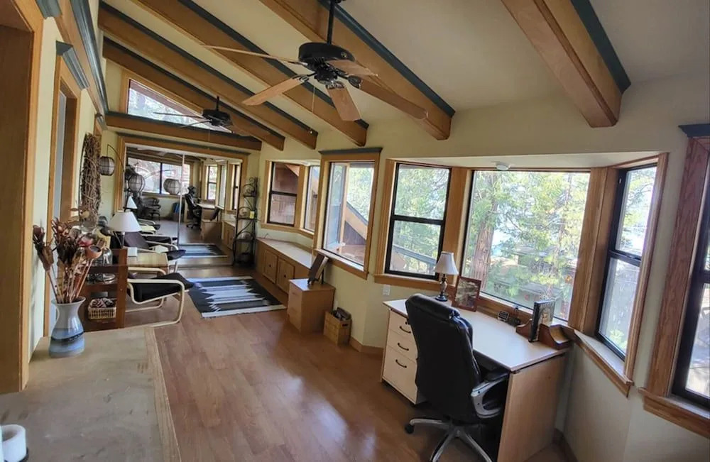 Mountainside Overlook Lake Views & Hot Tub