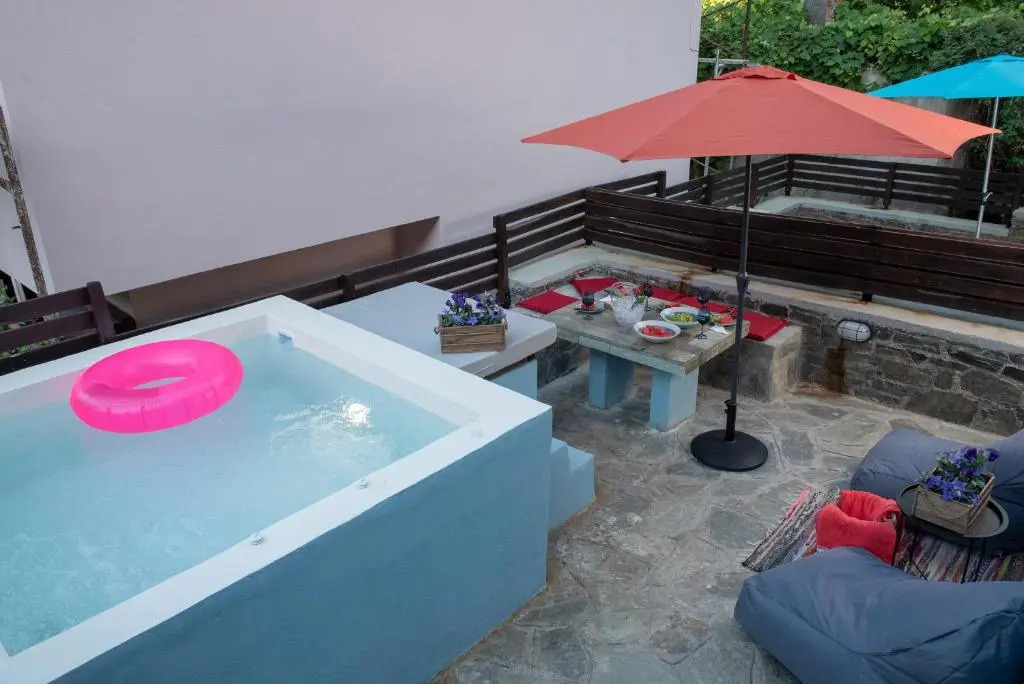 Dandy Villas Tsagkarada-Green Apple-Jacuzzi-Sea View