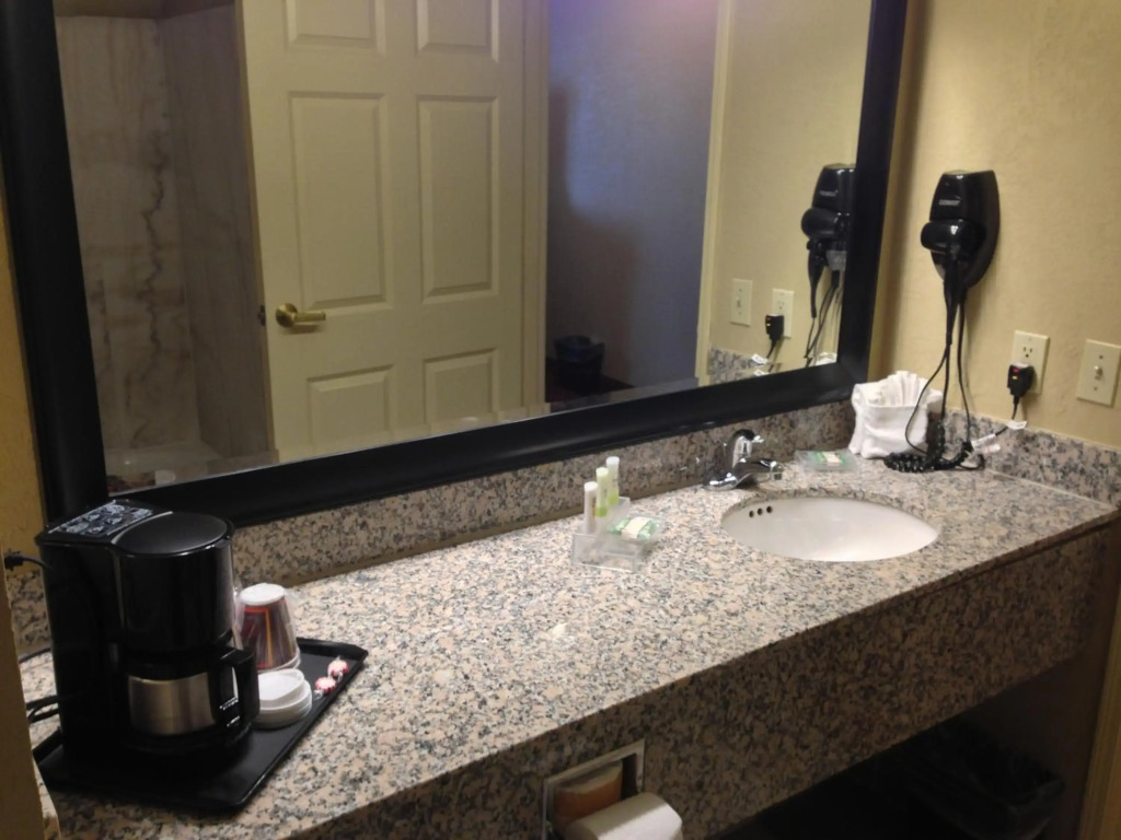 Country Inn & Suites by Radisson, Oklahoma City at Northwest Expressway, OK