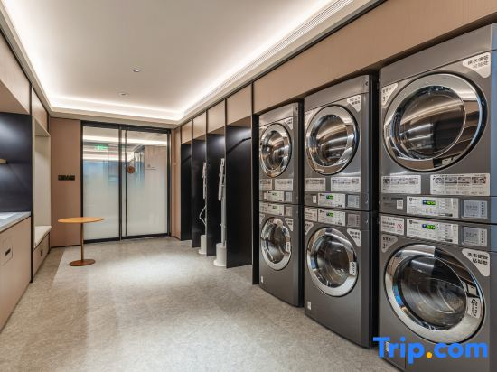 JI Hotel (Beijing Langxinzhuang Subway Station)
