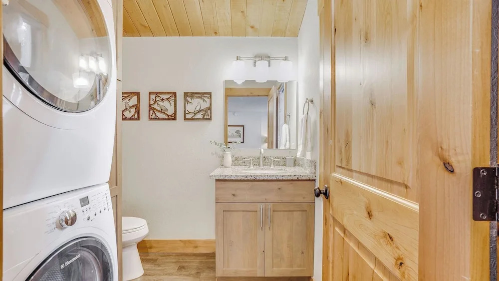 Arroyo by Avantstay Peaceful Mountain Townhouse w/ Large Private Balcony